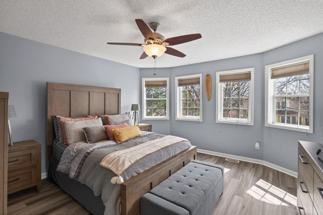1109 Lawson Avenue E, Saint Paul, MN 55106