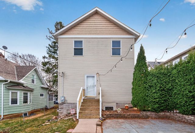 1109 Lawson Avenue E, Saint Paul, MN 55106