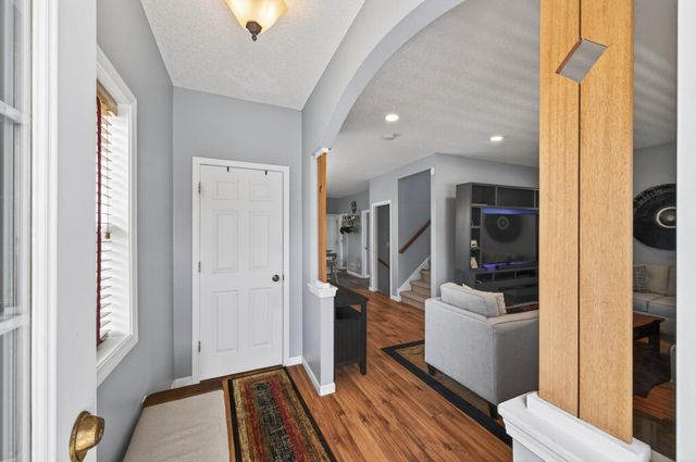 1109 Lawson Avenue E, Saint Paul, MN 55106