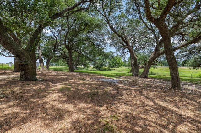 5030 Frenzel Road, Round Top, TX 78954