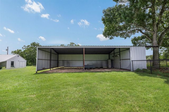 5030 Frenzel Road, Round Top, TX 78954