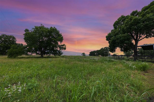 5030 Frenzel Road, Round Top, TX 78954