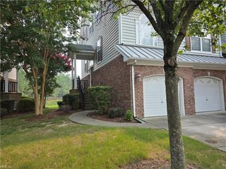 4461 Leamore Square RD, Virginia Beach, VA 23462