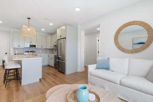 714 Randolph Street 413, Traverse City, MI 49684