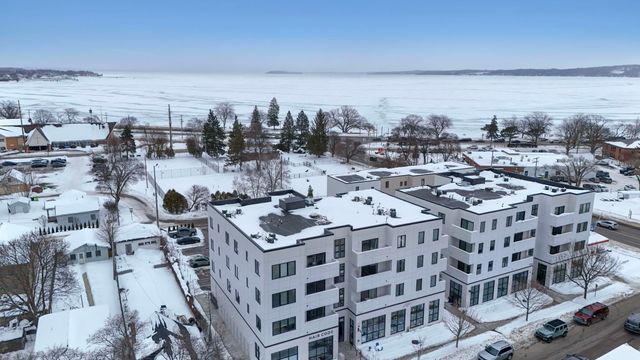 714 Randolph Street 413, Traverse City, MI 49684