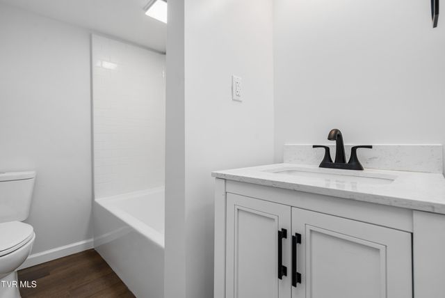 1007 Spring Street, Johnson City, TN 37604