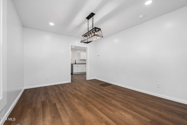 1007 Spring Street, Johnson City, TN 37604