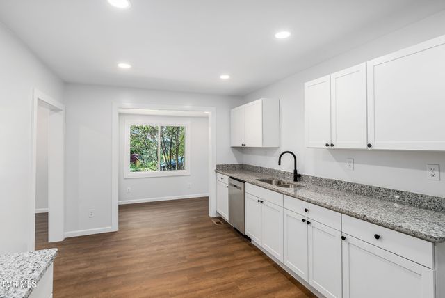 1007 Spring Street, Johnson City, TN 37604