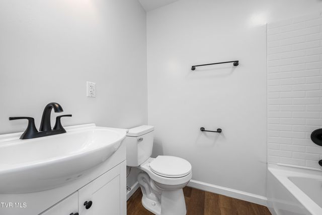 1007 Spring Street, Johnson City, TN 37604