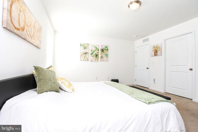 9 STONE MILL RD, Duncannon, PA 17020