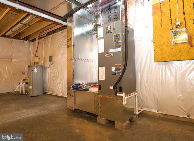 9 STONE MILL RD, Duncannon, PA 17020