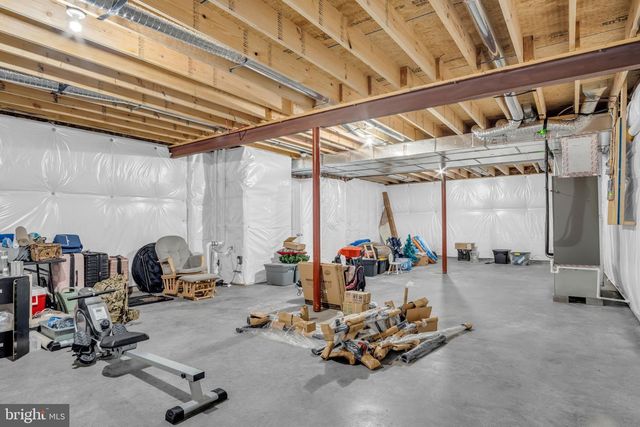 9 STONE MILL RD, Duncannon, PA 17020