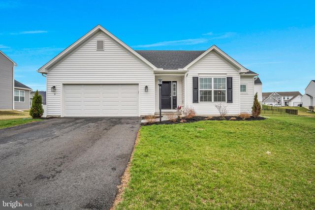 9 STONE MILL RD, Duncannon, PA 17020