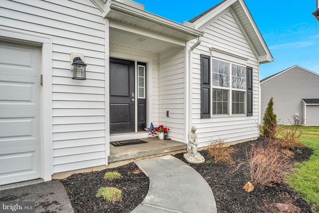 9 STONE MILL RD, Duncannon, PA 17020