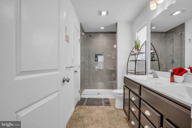 9 STONE MILL RD, Duncannon, PA 17020