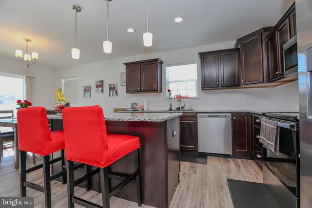 9 STONE MILL RD, Duncannon, PA 17020