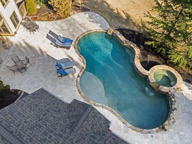 407 Maple Ridge Court, Cumming, GA 30028