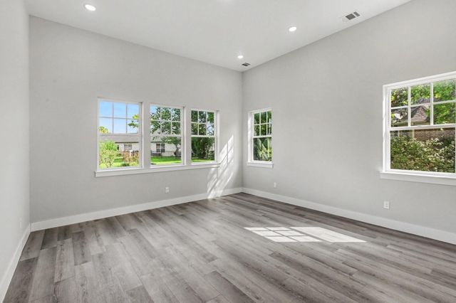 83 Bent Tree Lane, Montgomery, TX 77356