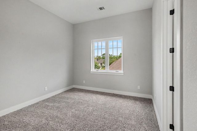 83 Bent Tree Lane, Montgomery, TX 77356