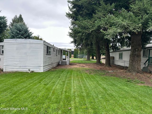 4470 E 16th AVE, TRLR 29, Post Falls, ID 83854