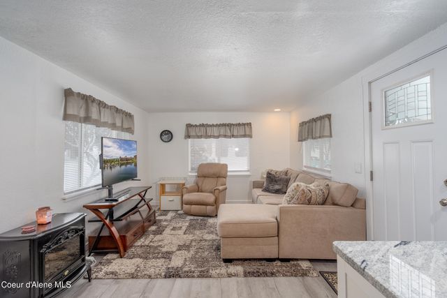 4470 E 16th AVE, TRLR 29, Post Falls, ID 83854