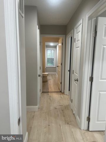 3 LAKECREST CIR, Greenbelt, MD 20770