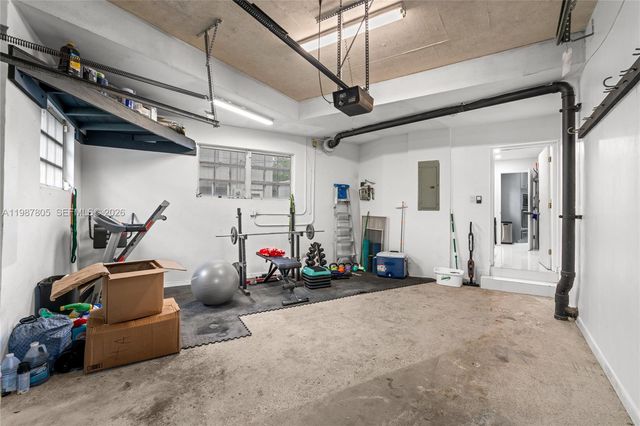 1900 Pizarro St, Coral Gables, FL 33134