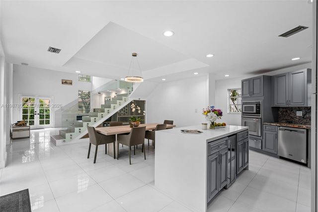 1900 Pizarro St, Coral Gables, FL 33134