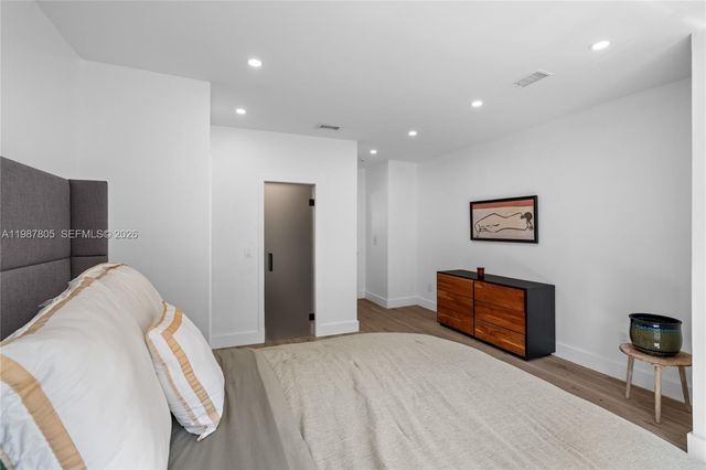 1900 Pizarro St, Coral Gables, FL 33134