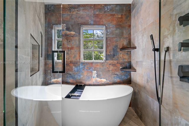 1900 Pizarro St, Coral Gables, FL 33134