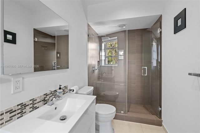 1900 Pizarro St, Coral Gables, FL 33134