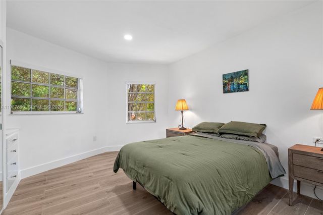 1900 Pizarro St, Coral Gables, FL 33134