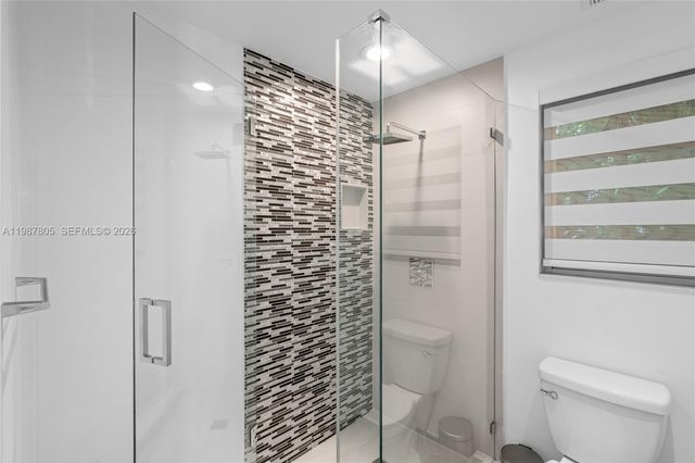 1900 Pizarro St, Coral Gables, FL 33134