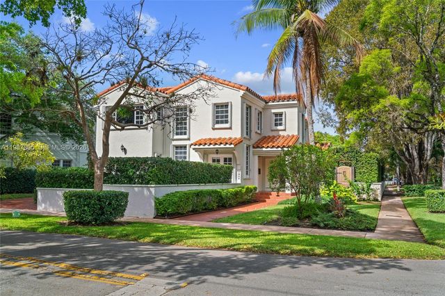 1900 Pizarro St, Coral Gables, FL 33134