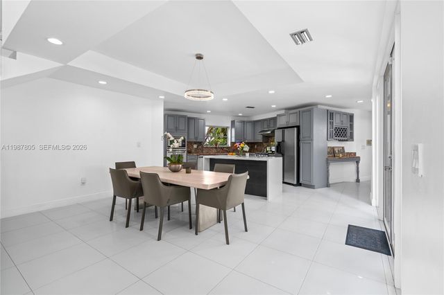 1900 Pizarro St, Coral Gables, FL 33134