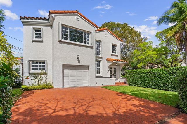 1900 Pizarro St, Coral Gables, FL 33134