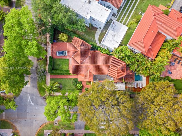 1900 Pizarro St, Coral Gables, FL 33134