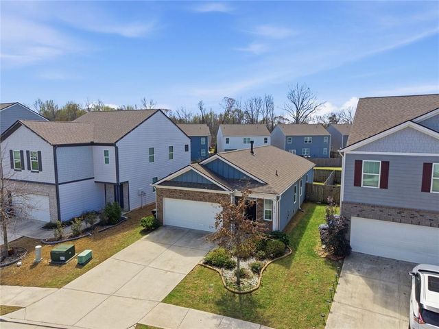 5515 Foxglove Way, Oakwood, GA 30566