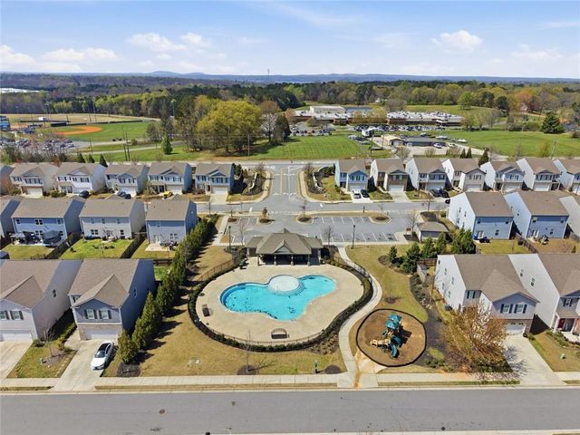 5515 Foxglove Way, Oakwood, GA 30566