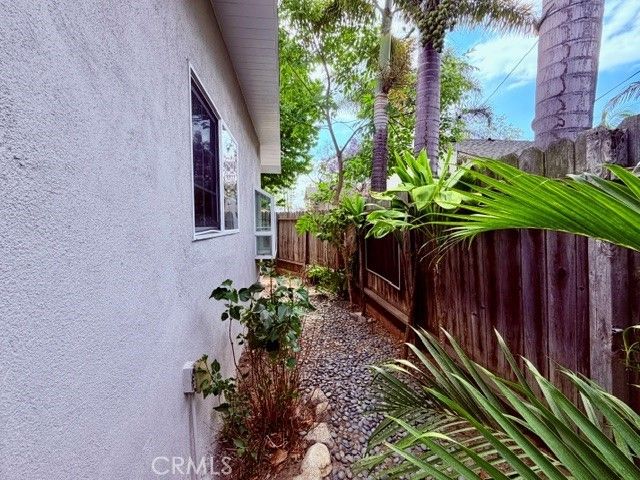 1817 Lave Avenue, Long Beach, CA 90815