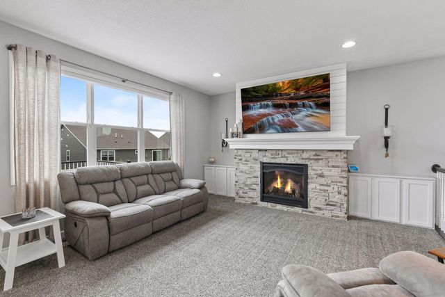 20890 Goodhue Way, Lakeville, MN 55044