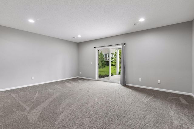 20890 Goodhue Way, Lakeville, MN 55044