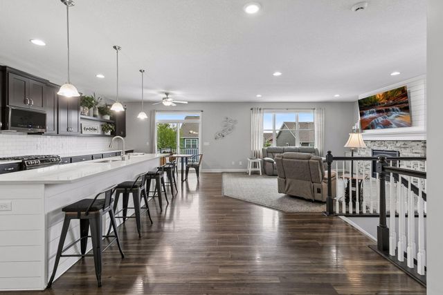 20890 Goodhue Way, Lakeville, MN 55044