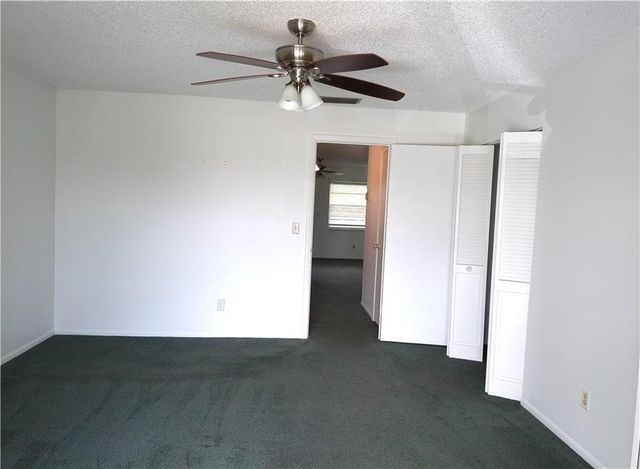 74 Royal Oak Court 204, Vero Beach, FL 32962