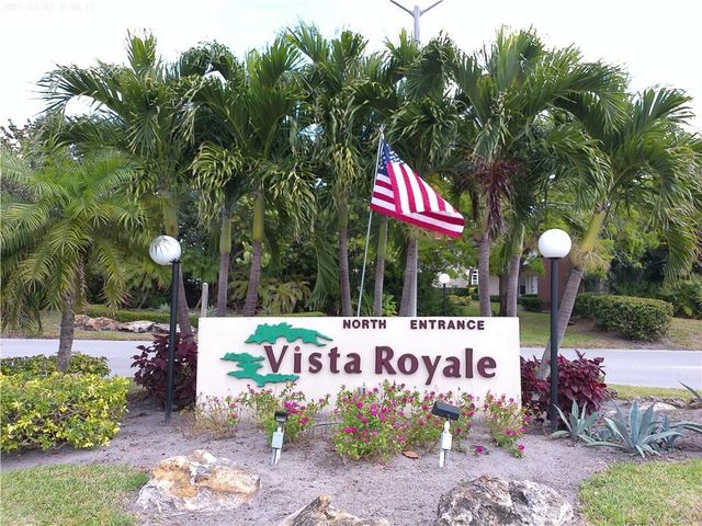 74 Royal Oak Court 204, Vero Beach, FL 32962