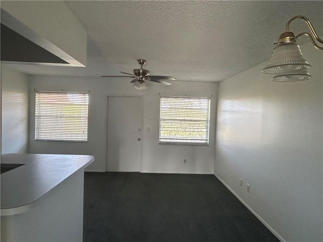 74 Royal Oak Court 204, Vero Beach, FL 32962