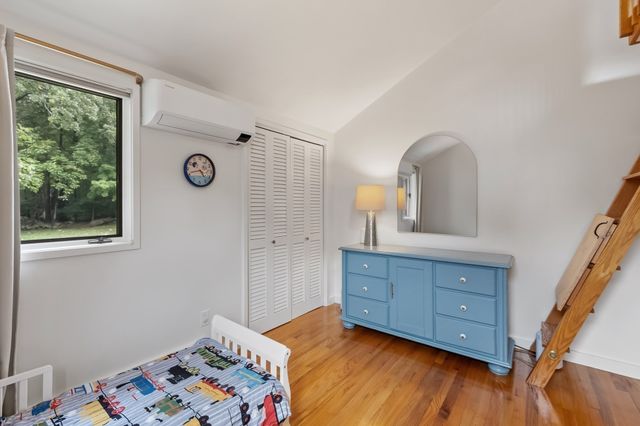 90 Summer St, Andover, MA 01810