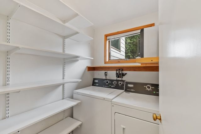 90 Summer St, Andover, MA 01810