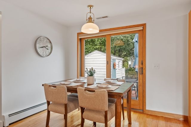 90 Summer St, Andover, MA 01810