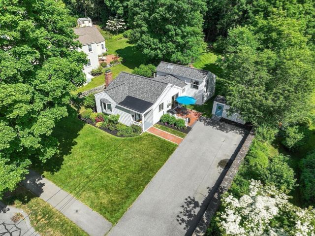 90 Summer St, Andover, MA 01810